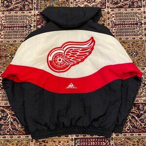 Vintage 90s Apex One Detroit Red Wings NHL jacket